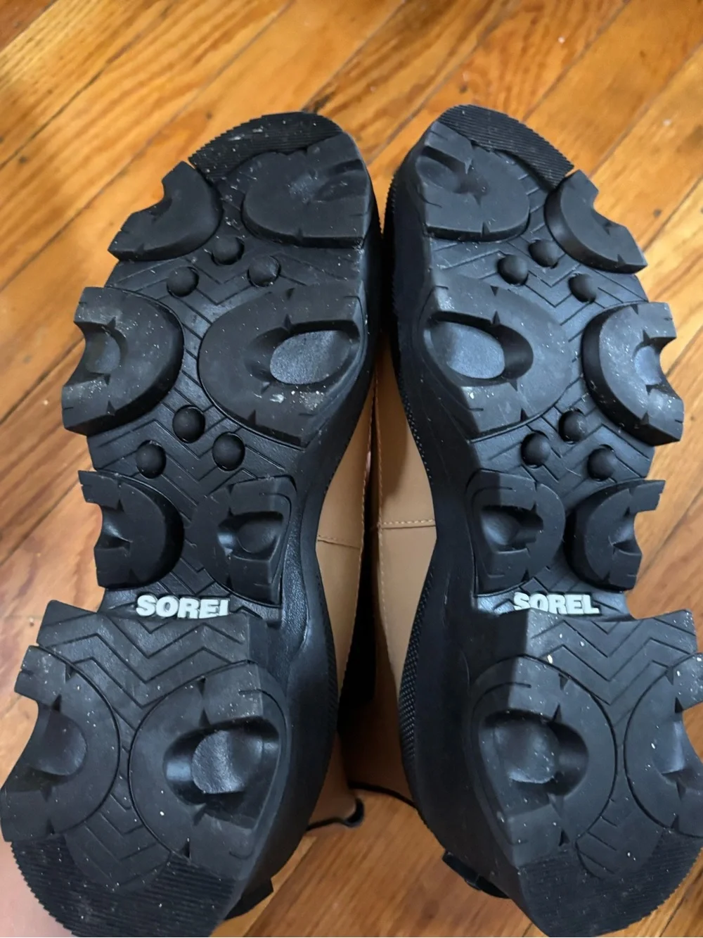 Sorel chunky lug